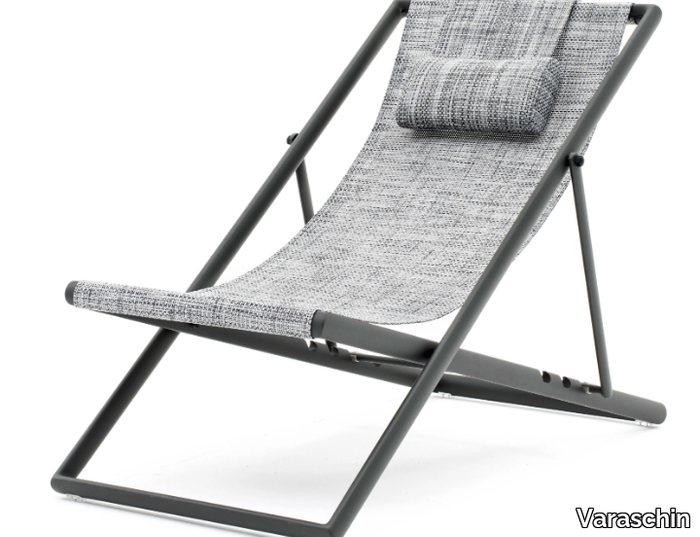 CLEVER-Folding-deck-chair-Varaschin-418663-rel2fa47e04.jpg