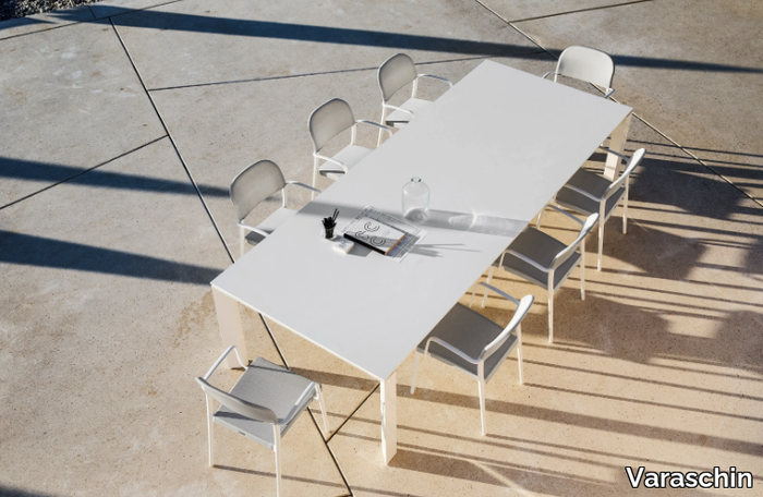 DOLMEN-Table-Varaschin-162210-rel48b88d5b.jpg