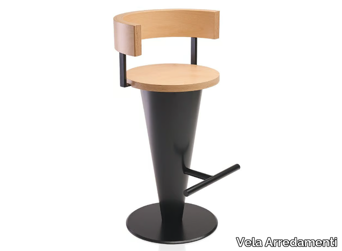 ICE - Steel and wood barstool with armrests _ Vela Arredamenti