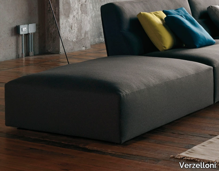 Pouf-VERZELLONI-306465-rel9a40bf6.jpg