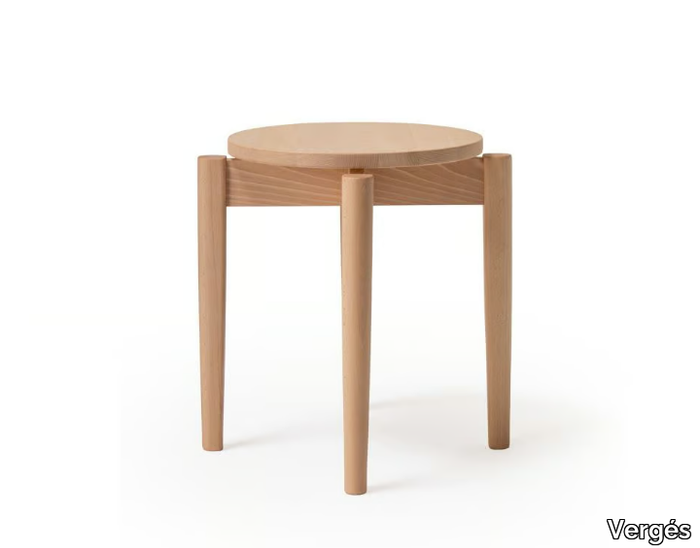 SELVA - Stackable beech stool _ Vergés