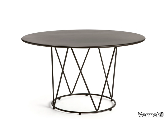 desiree-round-table-vermobil-377613-rel40531031.jpg