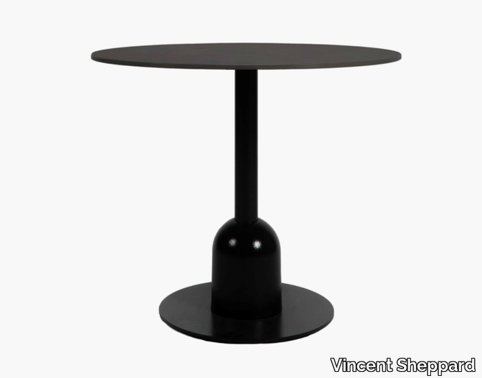 SPHERA - Round steel and wood garden table _ Vincent Sheppard