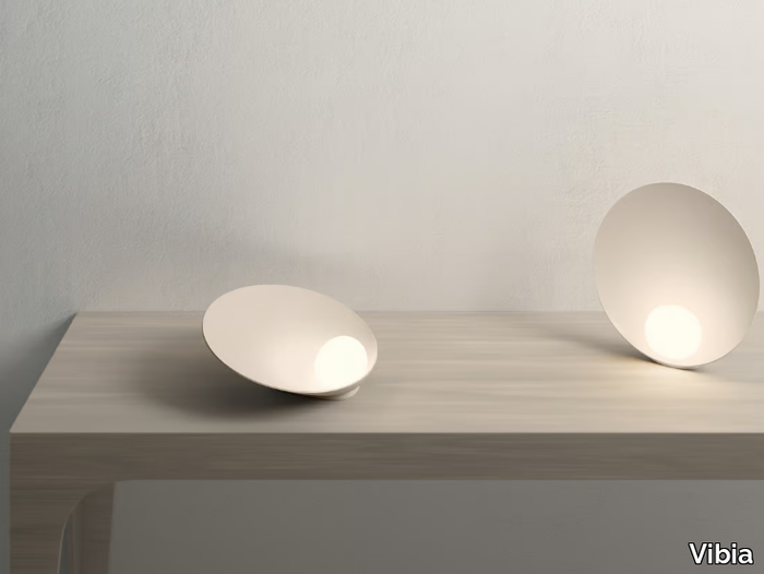 MUSA - LED blown glass table lamp _ Vibia