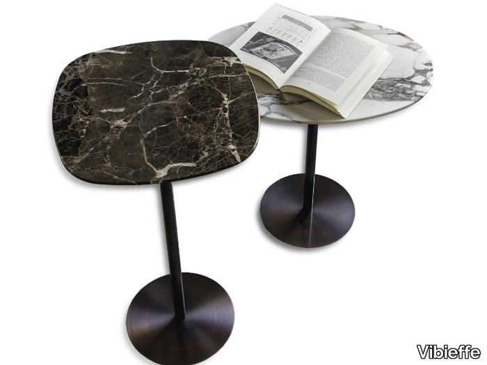 9500 - 095 / 096 - Marble coffee table _ Vibieffe