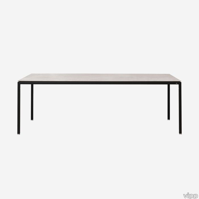 Table, medium