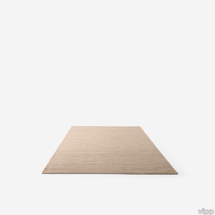 vipp-143-wool-rug-beige-02-web.jpg