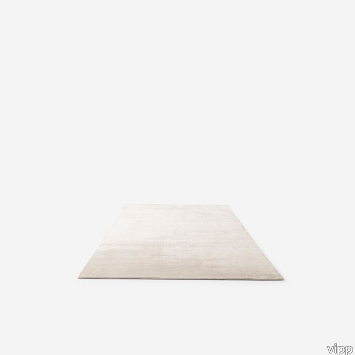 vipp-145-wool-bamboo-rug-light-grey-02-web.jpg