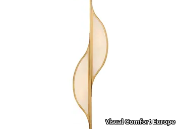 AVANT - Large Curved Sconce in Antique-Burnished Brass _ Visual Comfort Europe