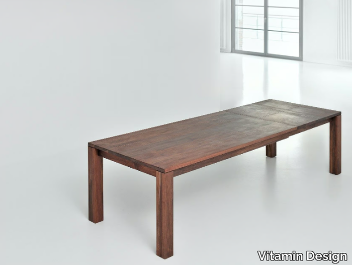 LIVING - Extending rectangular solid wood table _ Vitamin Design