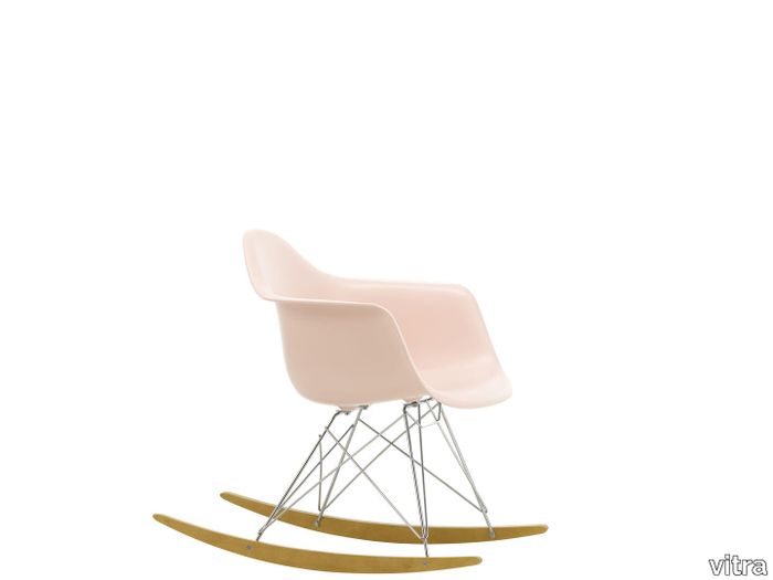 Eames Plastic Armchair RAR