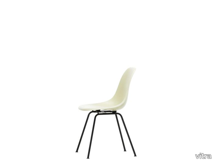 Eames Fiberglass Side Chair DSX