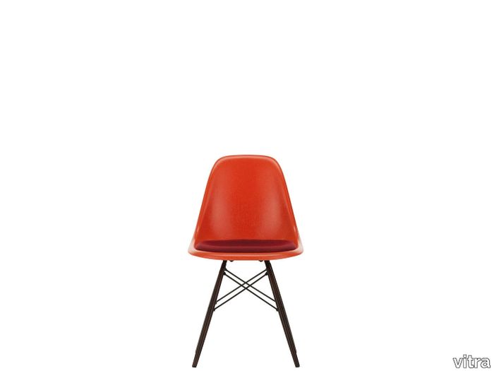 Eames Fiberglass Side Chair DSW