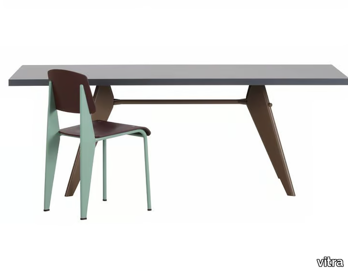 EM-TABLE-Vitra-275300-rel633d9c95.png