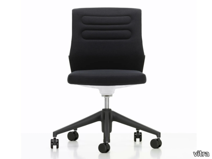 ac-5-studio-office-chair-with-castors-vitra-477890-rel5e155f14.jpg