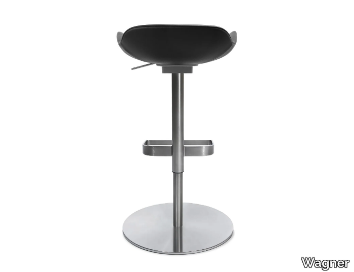 W-CLUB-Stool-Wagner-518761-relde4ee757.jpg