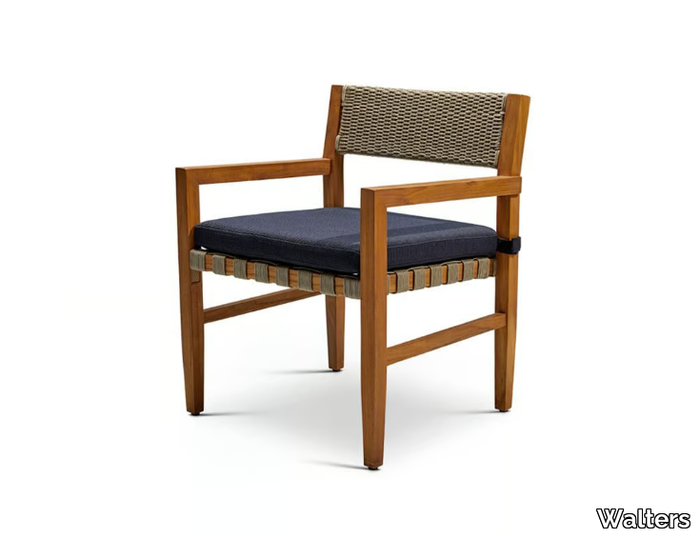 RESORT ROYCE - Teak garden chair with armrests _ Walters