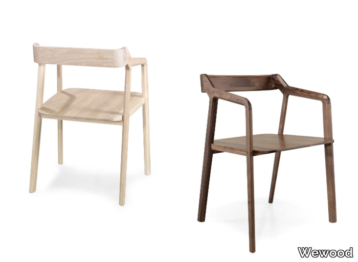 KUNDERA - Solid wood chair with armrests _ Wewood