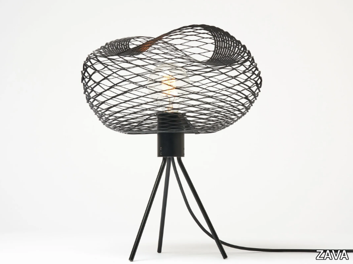 NET - Iron table lamp _ ZAVA