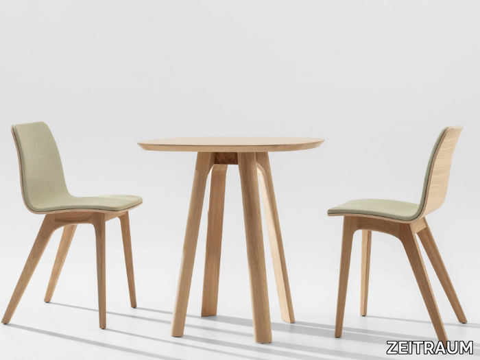 RAIL CAFÉ - Solid wood table _ ZEITRAUM