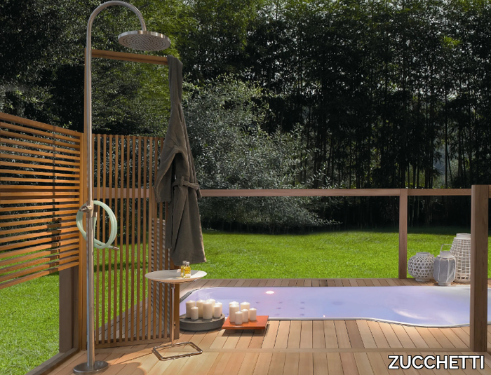 Outdoor shower - Steel outdoor shower with overhead shower _ ZUCCHETTI