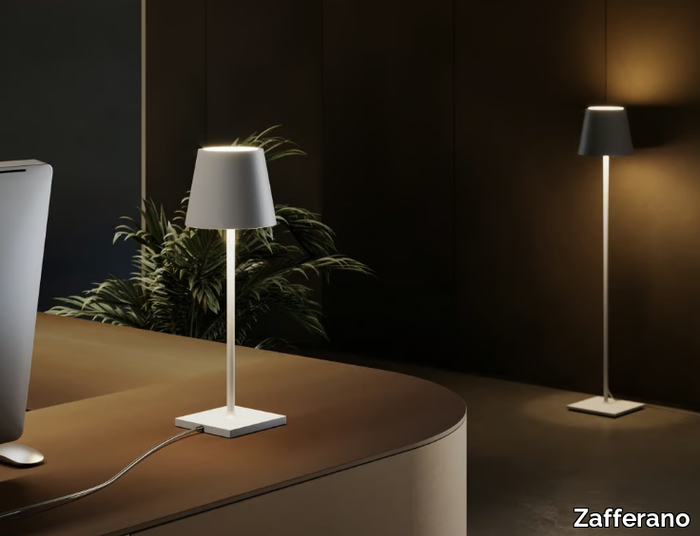 POLDINA230V-L-DESK-Zafferano-Ailati-Lights-611262-rel281ae3ae.jpg