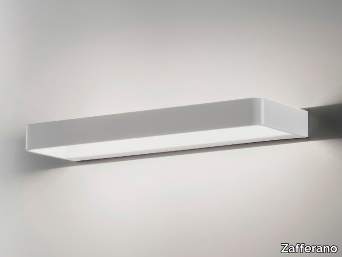 stripe-magneto-ailati-lights-by-zafferano-287232-rel29ab8e17.jpg
