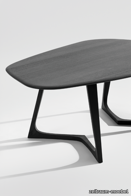 zeitraummoebel-couchtisch-twiststone-massivholz-02-455x680.png
