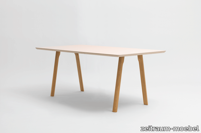 zeitraummoebel-tisch-railsolo-linoleum-multiplex-06-920x610.png