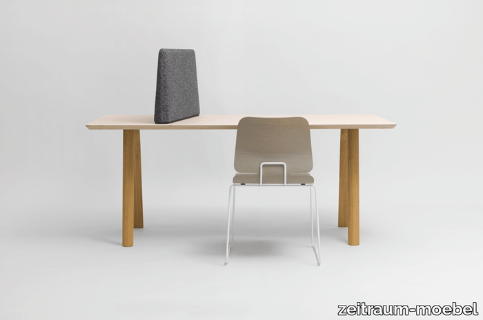 zeitraummoebel-tisch-railsolo-linoleum-multiplex-07-920x610.png
