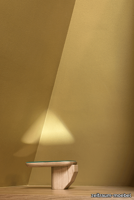 zeitraummoebel-tischspiegel-admire-massivholz-05-455x680.png