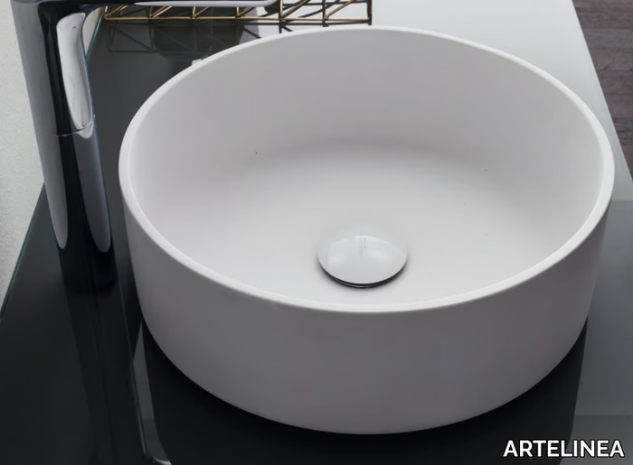 CERAMIC - Countertop round Ceramilux® washbasin _ ARTELINEA