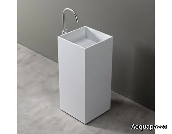 ICUBE - Freestanding Corian® washbasin _ Acquapazza