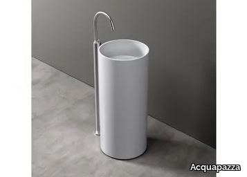 ITUBE - Round freestanding Corian® washbasin _ Acquapazza