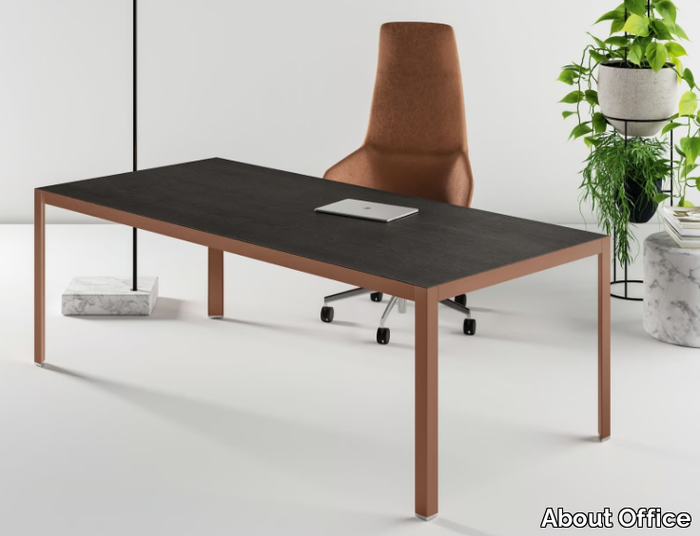 HYPE - Wood veneer office desk _ About Office