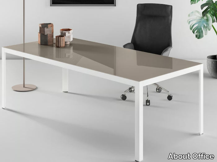 HYPE-Lacquered-glass-office-desk-About-Office-602713-relcca5f599.jpg