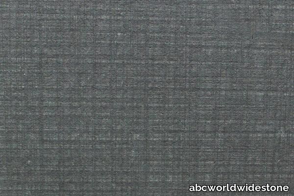 Black-Absolute-Rigato-Juta-600x400.jpg