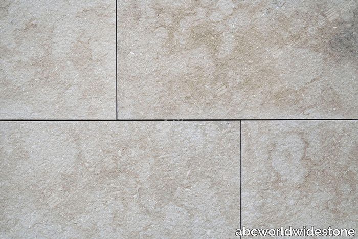 Grigio-Olivo-Rock-Finish-Dry-1.jpg