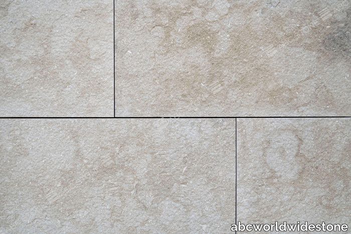 Grigio-Olivo-Rock-Finish-Dry-1.jpg