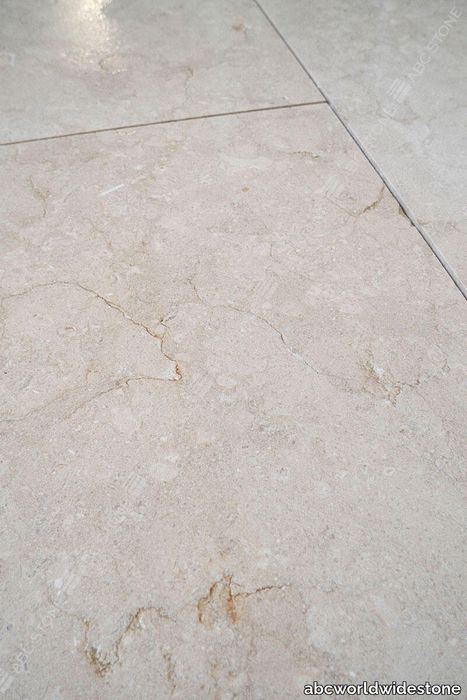 Grolla-Beige-Sandblasted-Brushed-Wet-3.jpg