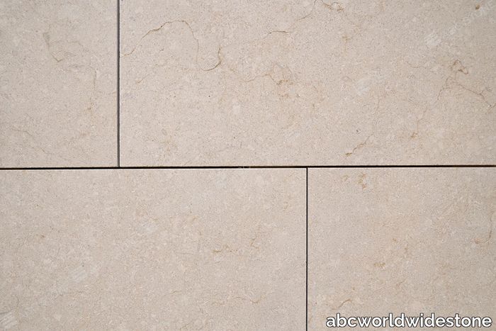 Grolla-Beige-Sandblasted-Wet-1.jpg