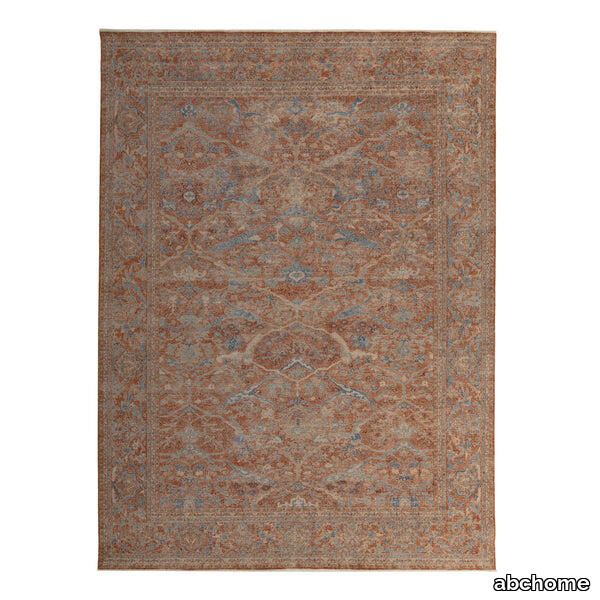 Red Distressed Traditional Wool Rug