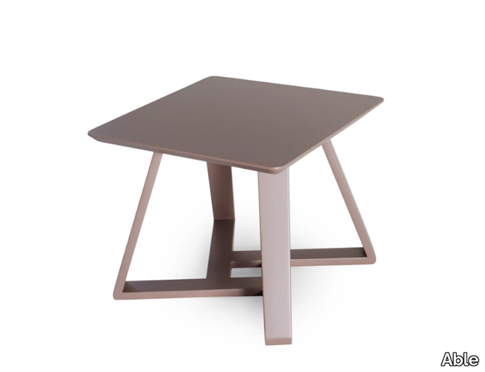 FLOYD-Square-coffee-table-VIP-Saloti-578034-rel839d5d17.png