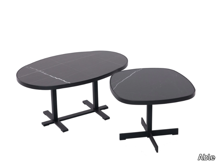 MON-Oval-coffee-table-VIP-Saloti-578025-rel1ae5891e.png
