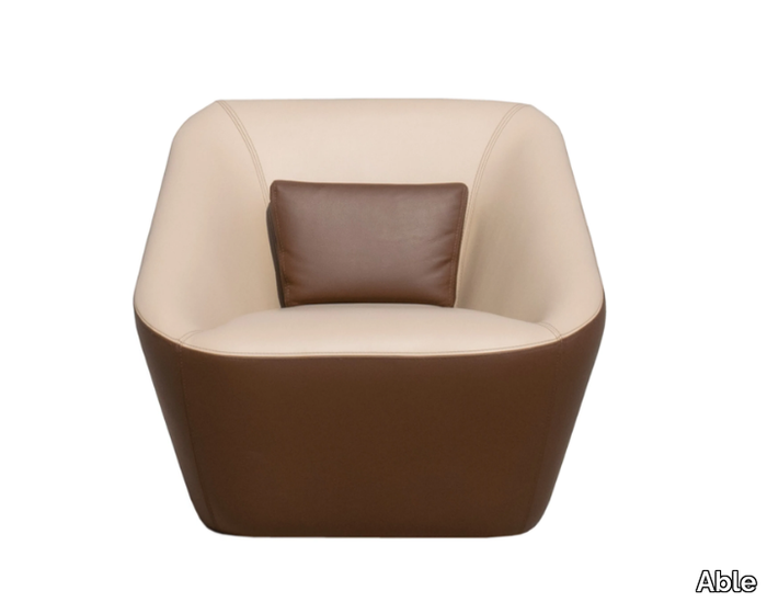 PRINCE-SPENCER-Armchair-VIP-Saloti-577028-rel613a5059.png