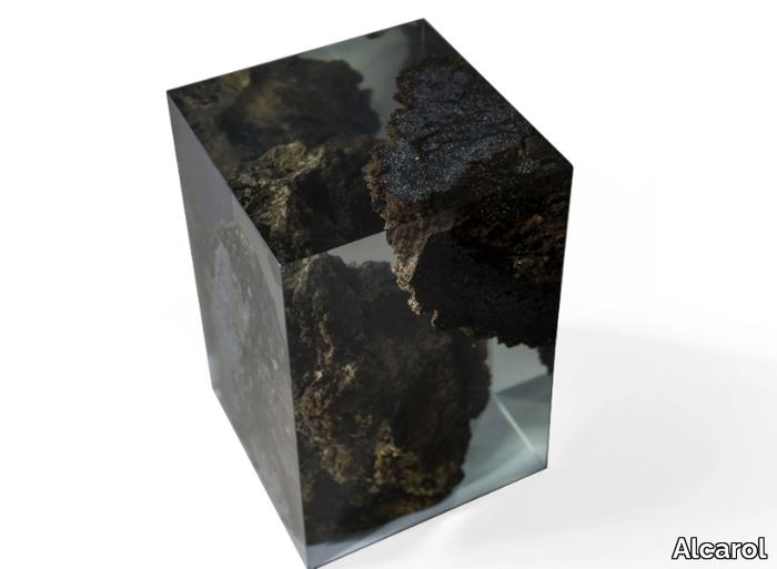 LAVA - Lava stone and resin coffee table / stool _ Alcarol