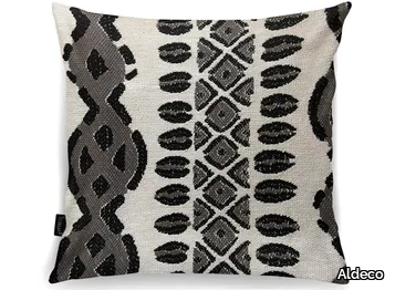 BURKINA IN/OUTDOOR Gray Stone - Square motif cushion _ Aldeco