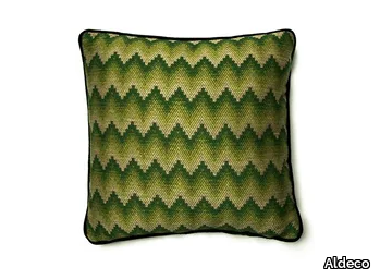 BLOSSOM Amazon Green - Cushion _ Aldeco