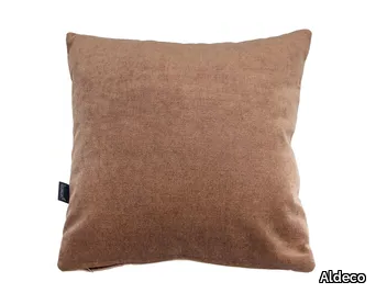 RESISTANCE EC FR Ash Rose - Solid-color square cushion _ Aldeco