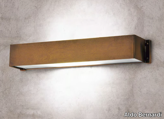 ALLEGRO-Applique-a-luce-diretta-e-indiretta-Aldo-Bernardi-200183-rel4ed4c9f7.jpg